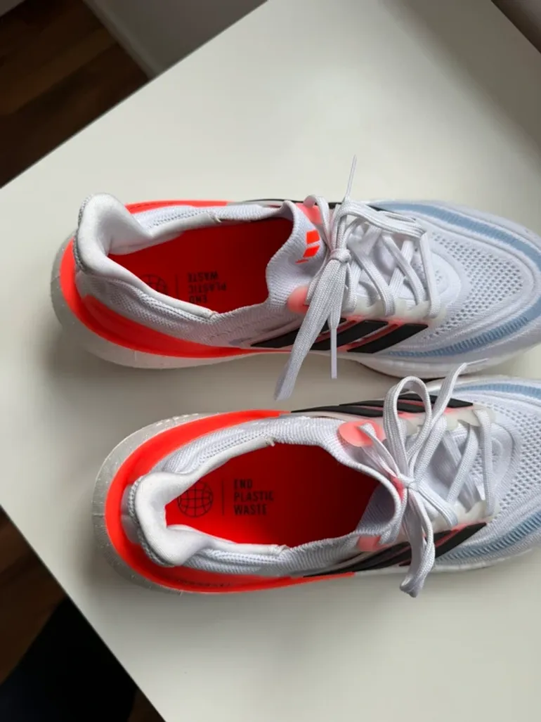 Adidas Ultraboost bike d'occasion — image 5 sur 5