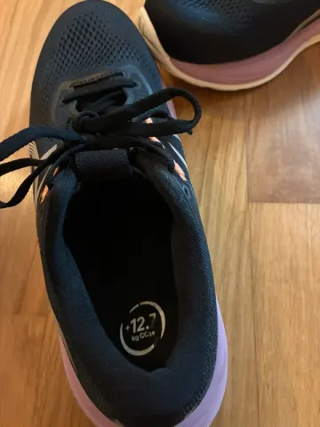 Used Asics Gel Cumulus 28 bike — image 2 of 4
