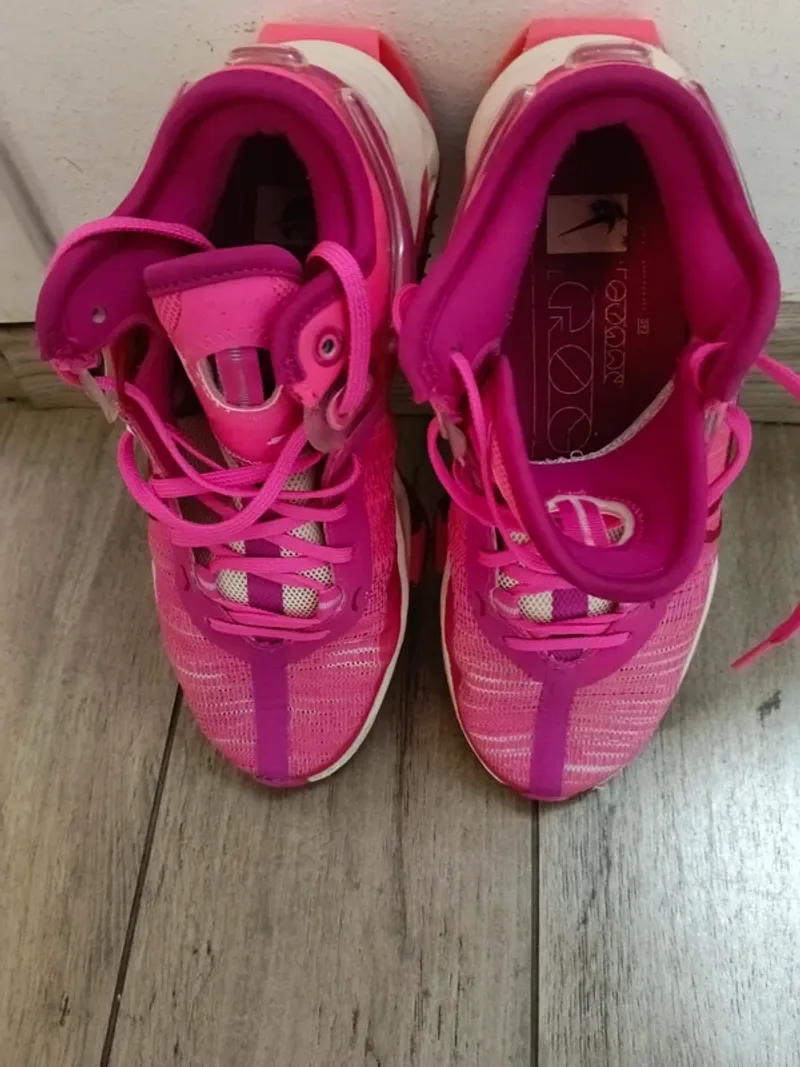 Used Nike Volleyball Shoes Volleyball