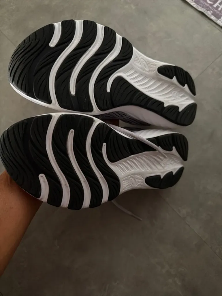 Käytetty Asics Basket bike — kuva 5 / 7