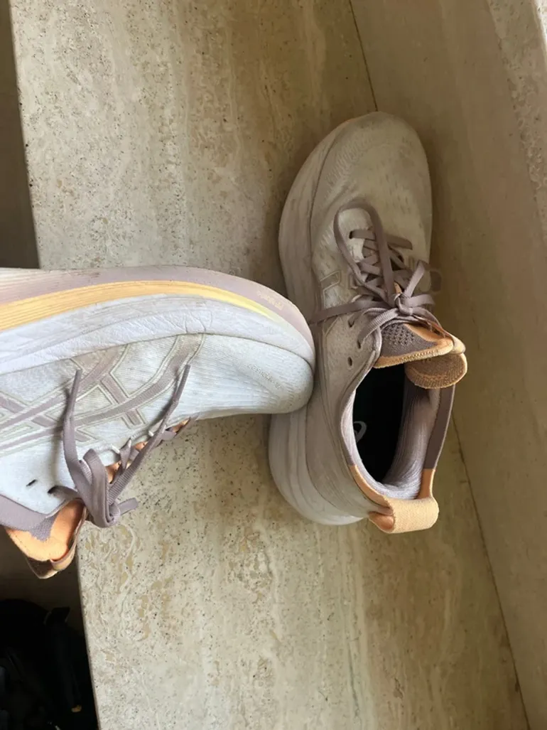 Asics Nimbus 28 bike d'occasion — image 5 sur 6