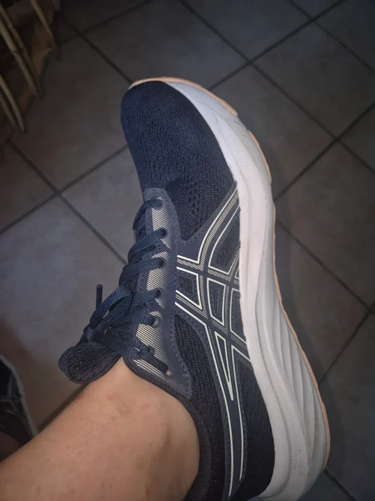 Używany Asics Gel Windhawk 5 bike — zdjęcie 7 z 7