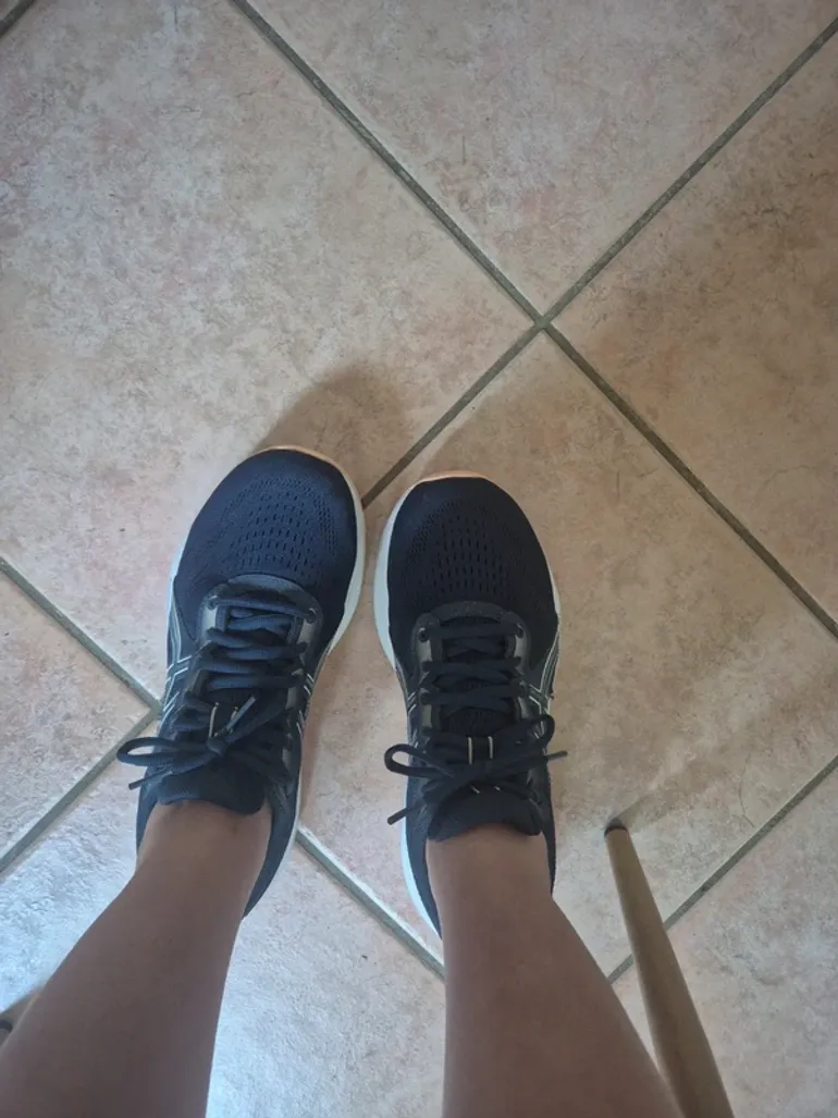 Używany Asics Gel Windhawk 5 bike — zdjęcie 2 z 7