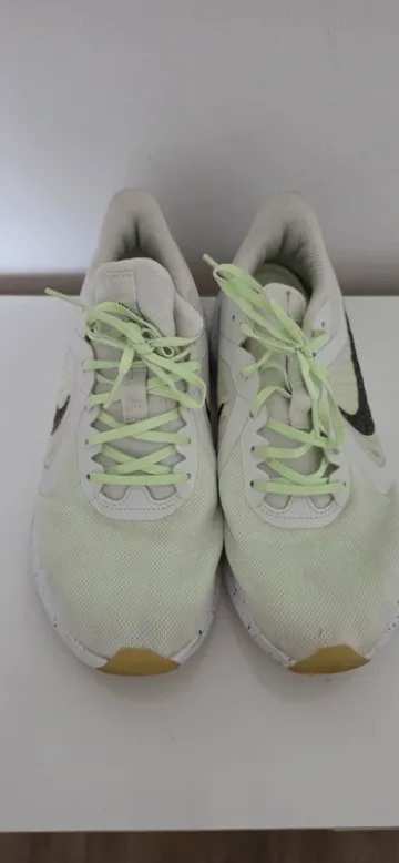 Käytetty Nike Sneaker mint grün unisex bike — kuva 2 / 2