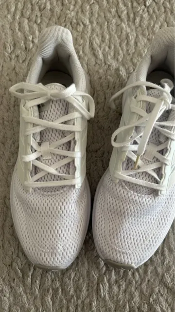 Używany Adidas Turnschuhe Gr. 40 bike — zdjęcie 1 z 3