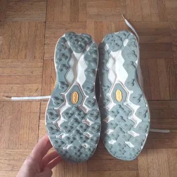 Hoka Speedgoat bike usato — immagine 6 di 6