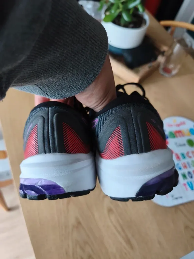 Käytetty Asics GT 1000 11 bike — kuva 4 / 6