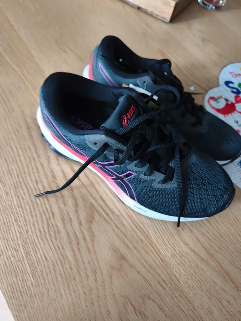 Käytetty Asics GT 1000 11 bike — kuva 2 / 6