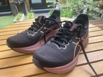 Asics Gel Kayano 32 bike usato — immagine 1 di 4