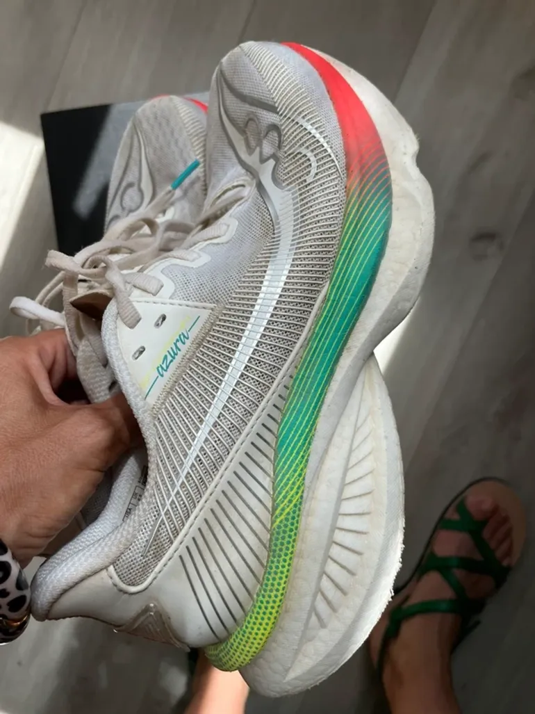 Używany Saucony Endorphin Azura bike — zdjęcie 4 z 5
