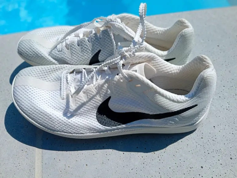 Used Nike Zoom Rival Distance bike — image 2 of 4