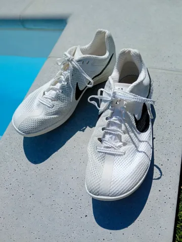 Used Nike Zoom Rival Distance bike — image 1 of 4