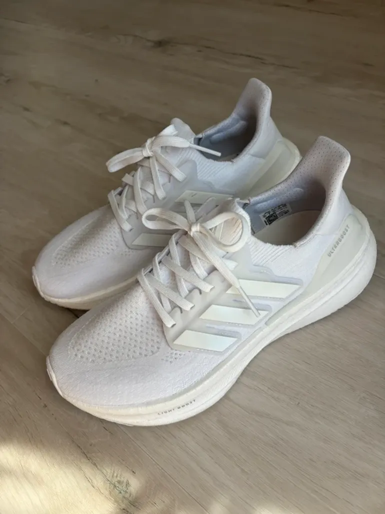 Used Adidas Ultraboost Light bike — image 4 of 6