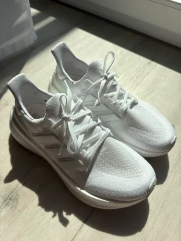 Used Adidas Ultraboost Light bike — image 2 of 6