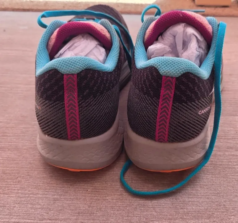 Used Saucony Canyon TR bike — image 4 of 8