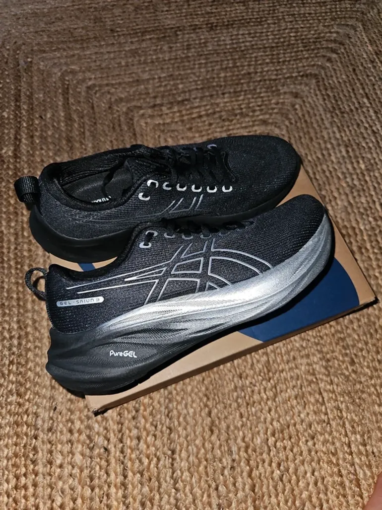 Used Asics Gel Saiun 3 bike — image 5 of 7