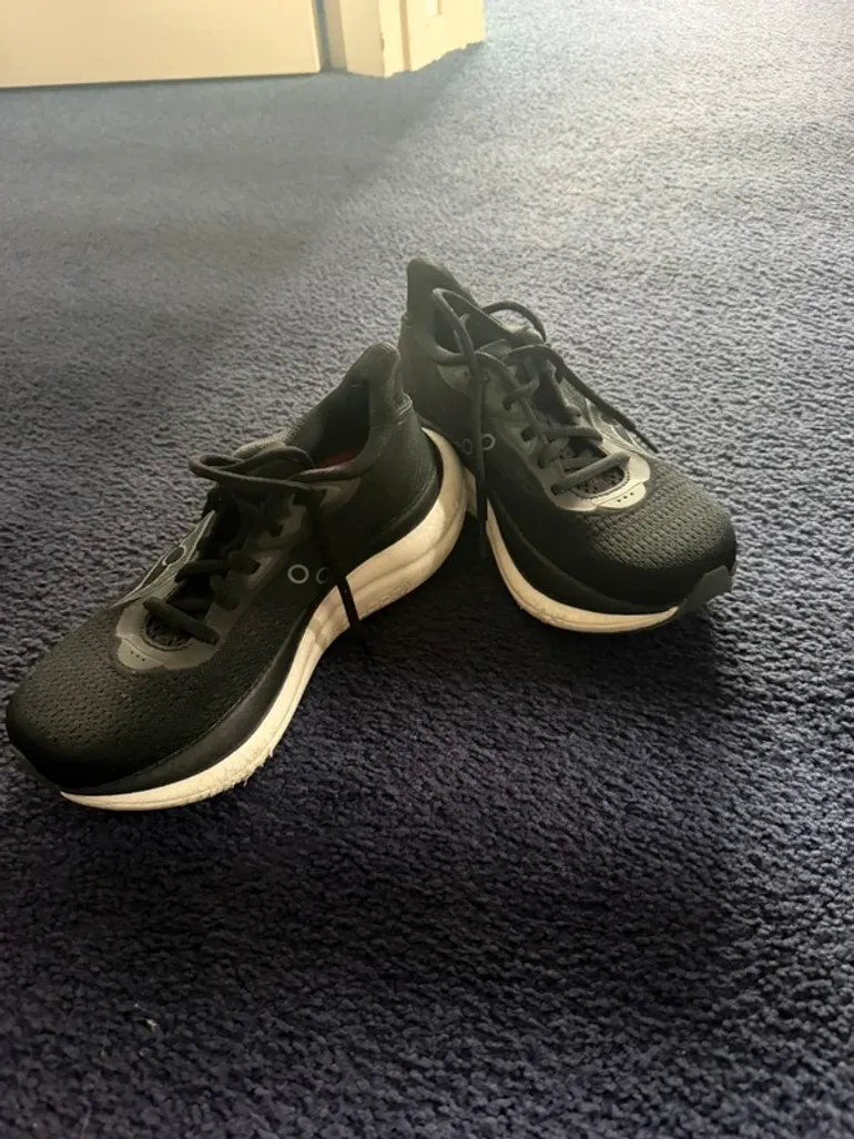 Used Saucony Triumph 23 bike — image 3 of 4