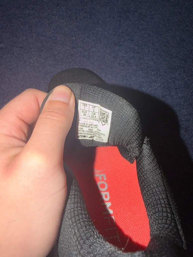 Used Saucony Triumph 23 bike — image 4 of 4