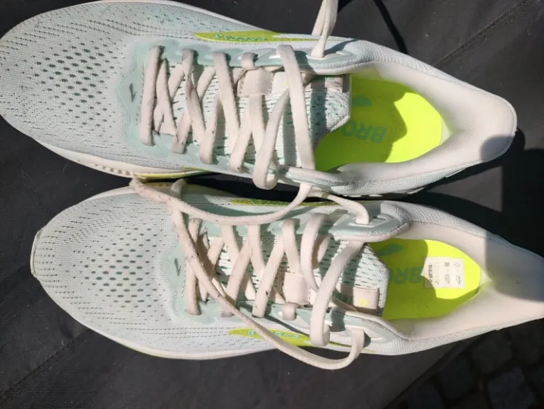 Used Brooks Ghost 17 bike — image 5 of 10