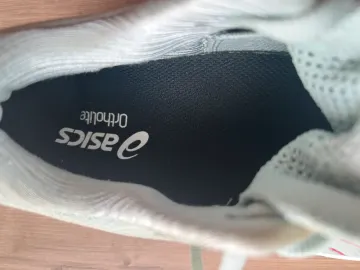 Asics Running Shoes bike d'occasion — image 5 sur 5