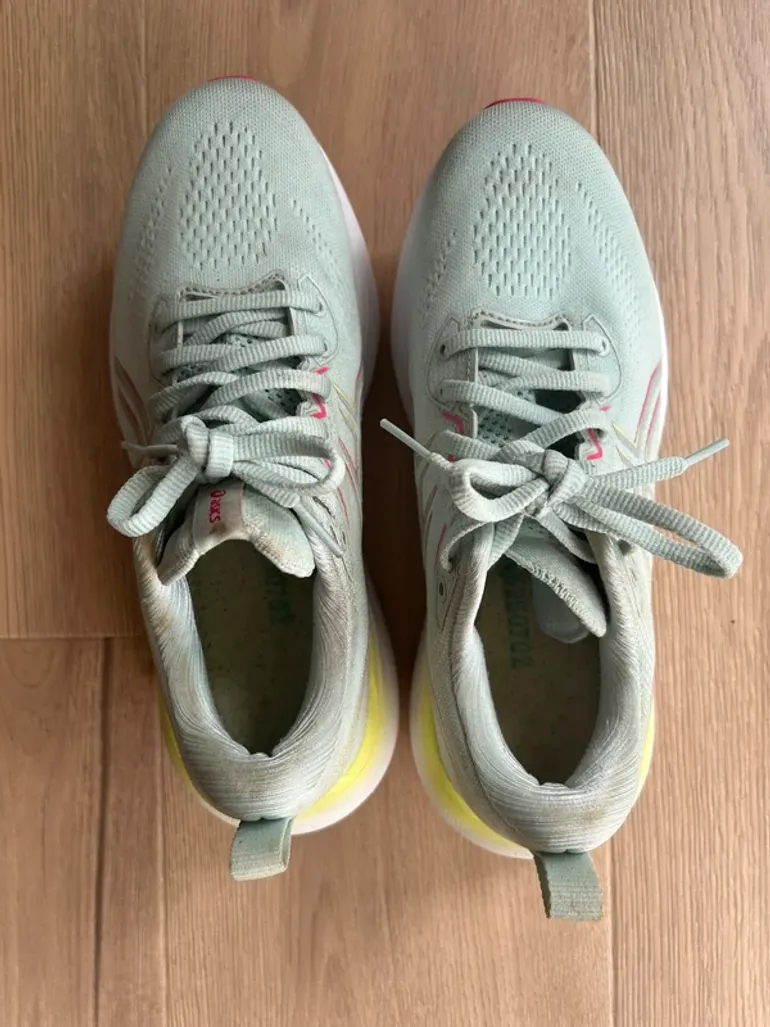 Asics Running Shoes bike d'occasion — image 2 sur 5