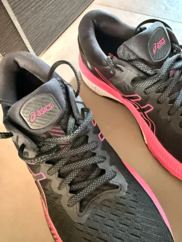 Used Asics Laufschuhe bike — image 2 of 5