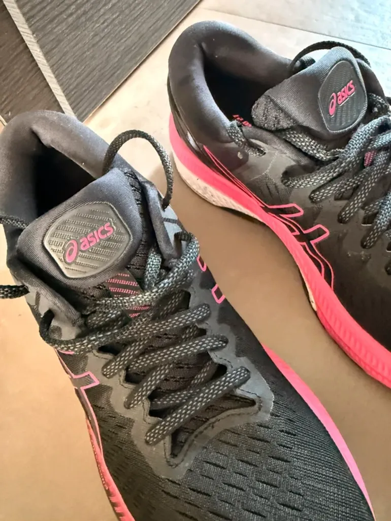 Used Asics Laufschuhe bike — image 2 of 5