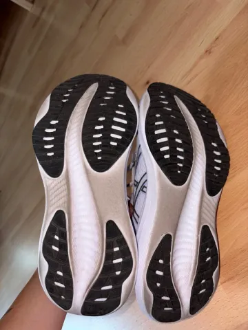 Used Asics Gel-Excite 11 bike — image 5 of 5
