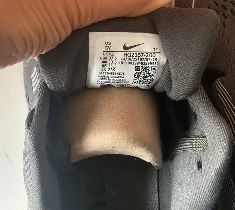 Used Nike Vomero 18 bike — image 8 of 11