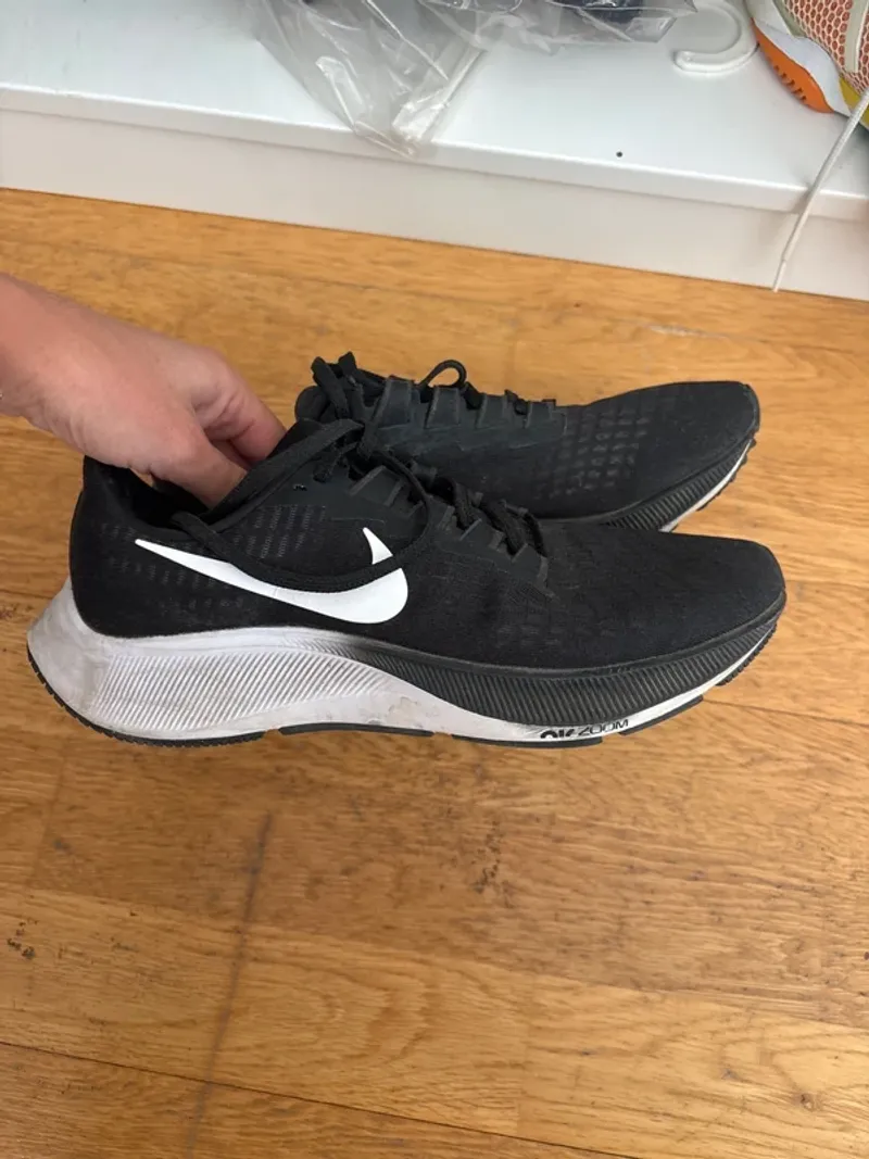 Nike Air Zoom Running Shoes d'occasion