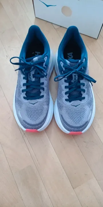 Tweedehands Hoka Bondi 9 bike — afbeelding 2 van 7