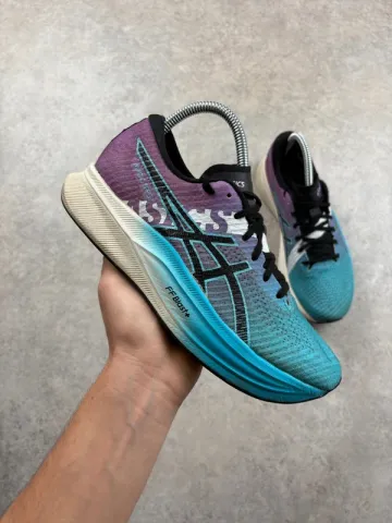 Použité Asics Magic Speed bike — obrázek 2 z 14