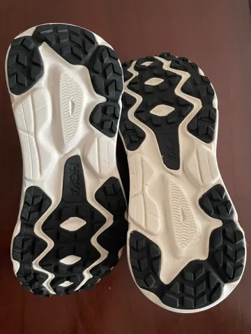 Used Hoka Challenger ATR 7 GTX bike — image 5 of 9