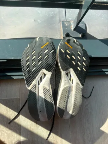 Used Adidas Adizero Boston 12 bike — image 3 of 5