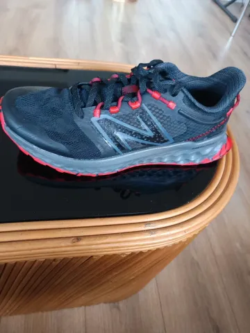 Used New Balance Fresh Foam bike — image 2 of 8