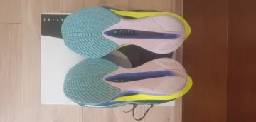 Nike ZoomX Vaporfly Next% 4 bike de segunda mano — imagen 4 de 5