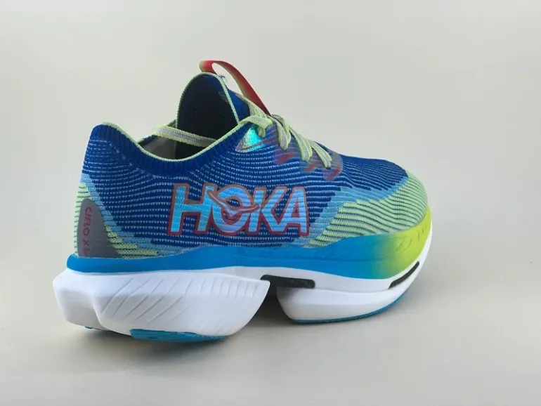 Used Hoka Cielo X1 bike — image 4 of 15