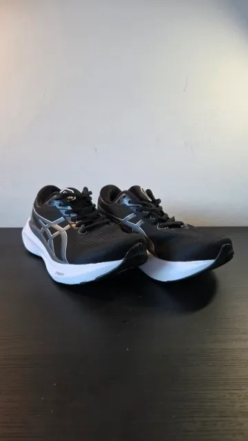 Used Asics Gel Kayano 30 bike — image 1 of 12