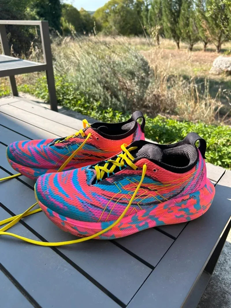 Použité Asics Running Shoes Running Shoes