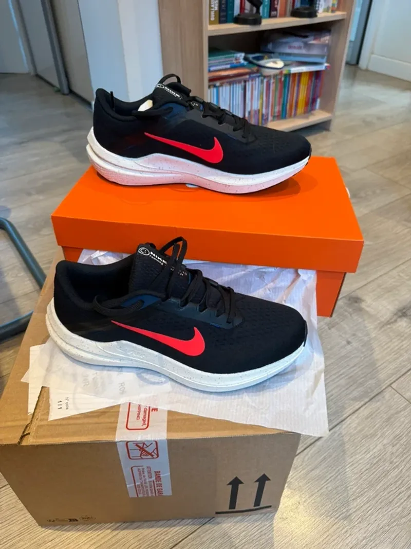 Rose Air Winflo 10 Running Shoes de segunda mano