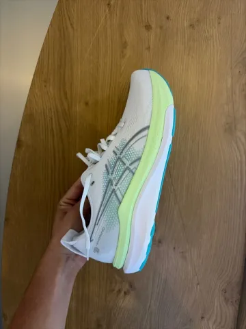 Used Asics Gel Kayano 33 bike — image 8 of 11