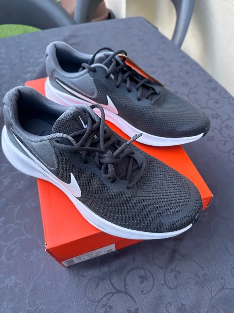 Nike Revolution 7 Running Shoes de segunda mano