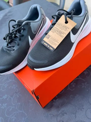 Käytetty Nike Revolution 7 bike — kuva 3 / 3