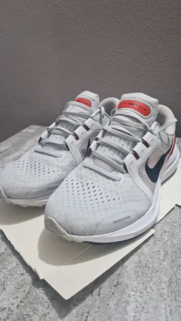 Used Altra Vomero 16 bike — image 1 of 6
