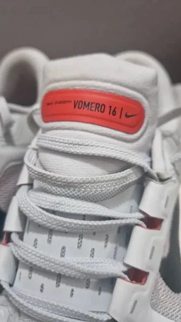 Used Altra Vomero 16 bike — image 2 of 6