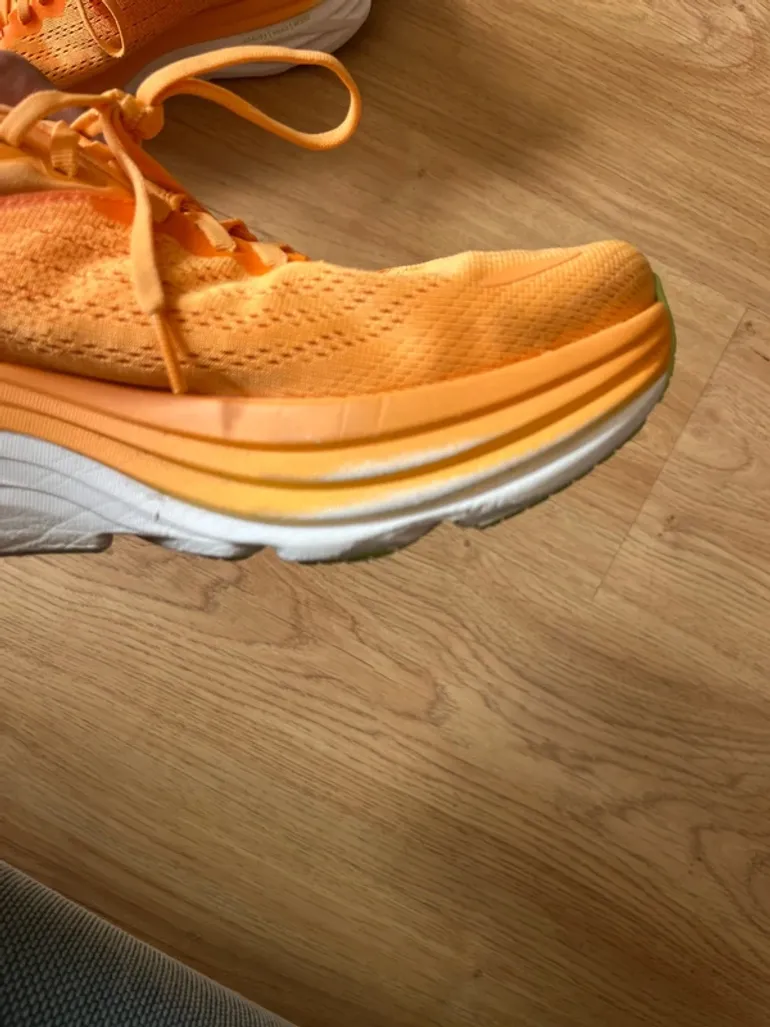 Orange Hoka Laufschuhe bike usato — immagine 8 di 8