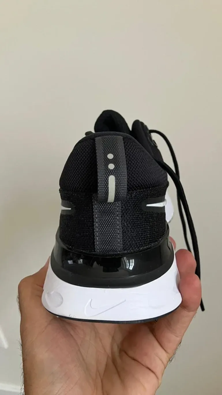 Premium React Infinity Flyknit bike usato — immagine 10 di 15