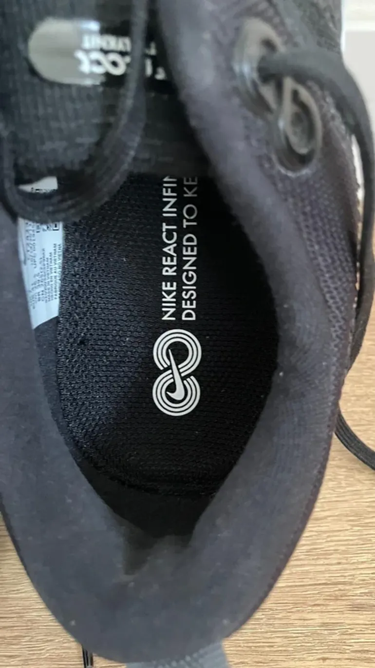 Premium React Infinity Flyknit bike usato — immagine 12 di 15