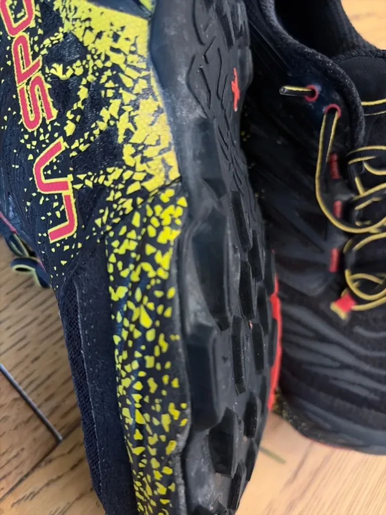 Used La Sportiva Akasha 2 bike — image 3 of 9