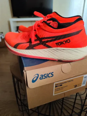 Asics Metaracer Tokyo bike d'occasion — image 1 sur 3